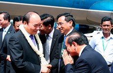 越南政府总理阮春福抵达柬埔寨暹粒机场 开始赴柬出席CLV9之行