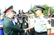 越中举行2017年第四次边境国防友好交流活动(组图）