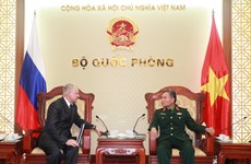 越南国防部领导会见俄罗斯驻越大使馆军事技术合作参赞
