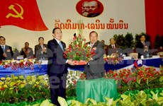 越共中央总书记阮富仲致电祝贺本扬当选老挝人民革命党总书记