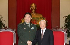 越共中央总书记阮富仲会见中国国防部高级代表团