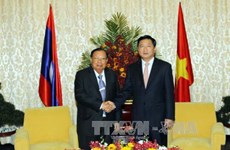 本扬·沃拉吉高度评价胡志明市对老挝各地的帮助与支持