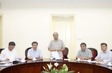 越南政府暂不调整经济社会发展既定目标