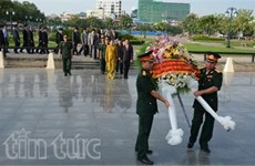 越南驻柬埔寨大使馆举行活动纪念伤残军人与烈士日
