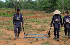 美国承诺为老挝排雷项目援助9000万美元