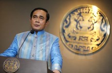 泰国总理称国丧期政府活动照常