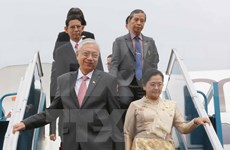 缅甸总统吴廷觉和夫人开始对越南进行国事访问