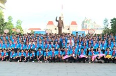 越老柬三国少年儿童文化交流晚会在胡志明市举行
