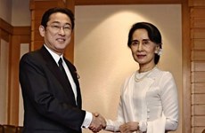 日本承诺为帮助缅甸发展国家提供77亿美元的援助