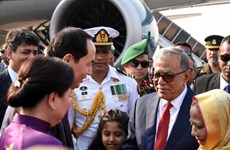 越南国家主席陈大光和夫人抵达首都达卡 开始访问孟加拉国