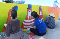 广义省李山岛海堤“秒变”美丽壁画