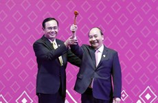 政府总理阮春福公布2020年东盟年主题（组图）