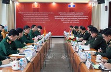 越南与老挝举行防务政策对话