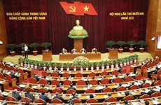 越共第十二届十二中全会在河内隆重开幕