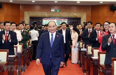 组图：政府总理阮春福出席越共胡志明市第十一次代表大会