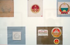 组图：越南社会主义共和国国徽的诞生历程