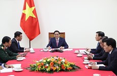 越中两国领导通电话就两国各重要问题交换意见
