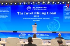 越南通讯社副社长段氏雪绒出席第五届世界媒体峰会