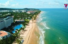 越南美丽海滩颇受韩国游客的喜爱