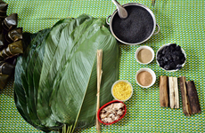 组图：越南岱依族同胞美食之精髓——黑色粽子