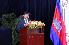 越南与柬埔寨培育传统友谊和全面合作关系