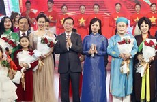 越南国家主席武文赏和夫人主持国庆招待会