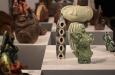 组图：越南艺术陶瓷展开展数百件独特精美作品亮相
