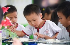 越南面临儿童营养不良和超重肥胖双重挑战