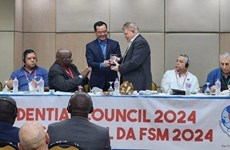 越南出席世界工会联合会主席团理事会会议