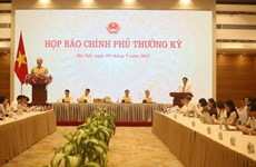 越南计划与投资部副部长陈国方就推动国内生产总值增长建言献策