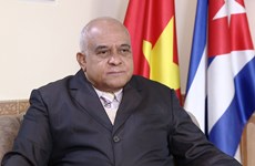 古巴驻越南大使奥兰多高度评价越南经济发展结果