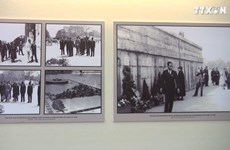 越南国会代表团1946年首次访问法国图片展开展