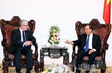 越南政府总理阮春福会见澳大利亚驻越大使克雷格•奇蒂克