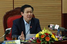 越南政府副总理王廷惠：及早完善关于国家所有权人在企业的代表机构的提案
