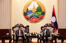 老挝总理通伦·西苏里高度评价越老两国科学技术部的合作关系