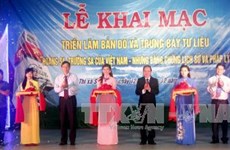  “黄沙、长沙归属越南：历史证据和法律依据”资料图片展在富安省举行