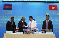 越南西宁省与柬埔寨边境省份加强合作   打击跨境毒品犯罪