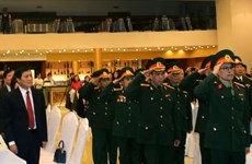 旅居捷克越南老兵协会举行越南人民军成立72周年纪念仪式