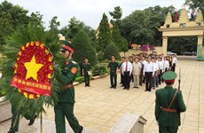 柬埔寨首相洪森参观访问同奈省125号兵团历史遗迹区