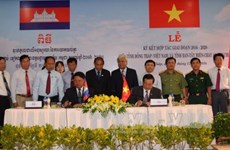 越南同塔省与柬埔寨班迭棉吉省加强合作