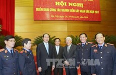 越南国家主席陈大光出席2017年人民检察部门工作任务部署会议