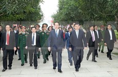 国家主席陈大光春节前走访慰问第四军区司令部并拜年