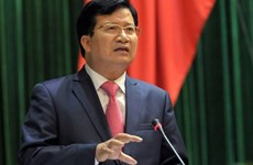 郑廷勇副总理：越南国家石油集团应致力超额完成2017年目标任务