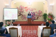 越南政府副总理兼外交部长范平明会见新闻媒体机构代表