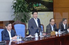 王廷惠副总理：突破市场瓶颈 为企业发展提供便利条件