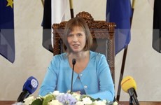 爱沙尼亚领导和人民一向关注并希望推进越爱两国的合作关系