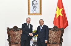 越南政府总理阮春福会见大不列颠及北爱尔兰国际贸易部大臣