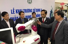越南白梅医院使用机器人进行全膝关节成形术