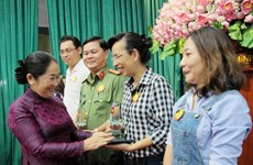 胡志明市市委副书记：多措并举 加强越南边境与海岛的宣传工作