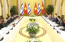 越南国家主席陈大光与以色列总统鲁文•里夫林举行会谈